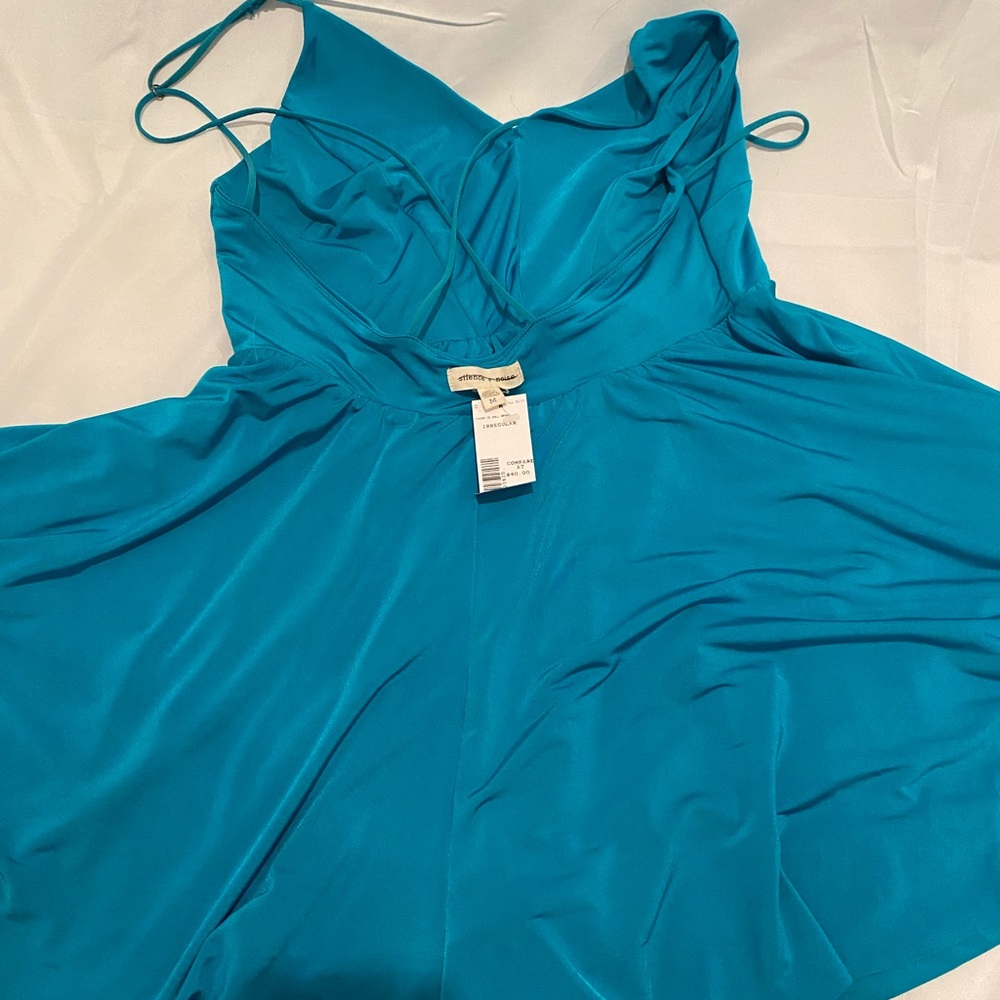 Romper - Picture 10 of 12